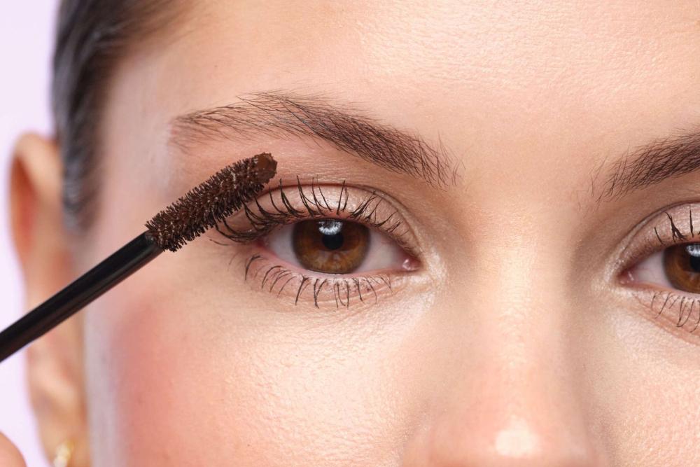 Best Hypoallergenic Mascara