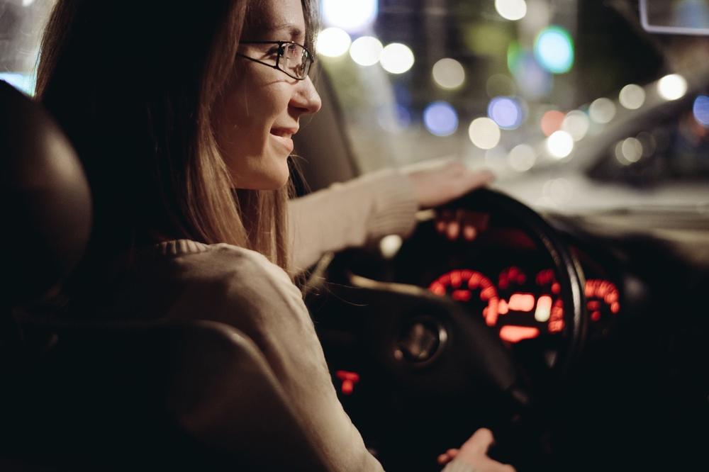 Natural Ways to Improve Night Vision for Driving